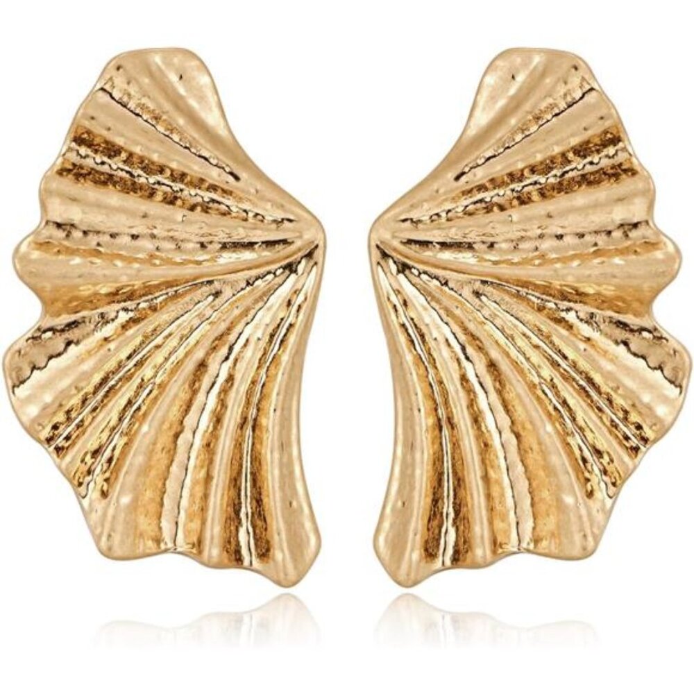 Gold Floral Seashell Earrings | Boho Shell Flower Drops | Lightweight Summer